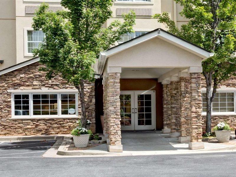 Microtel Inn & Suites By Wyndham Perimeter Center サンディスプリングス エクステリア 写真